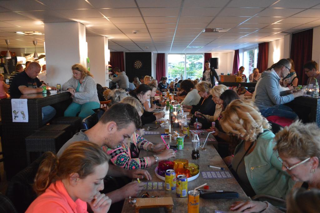 Vakantiepark De Oude Molen Berg en Dal Exteriör bild